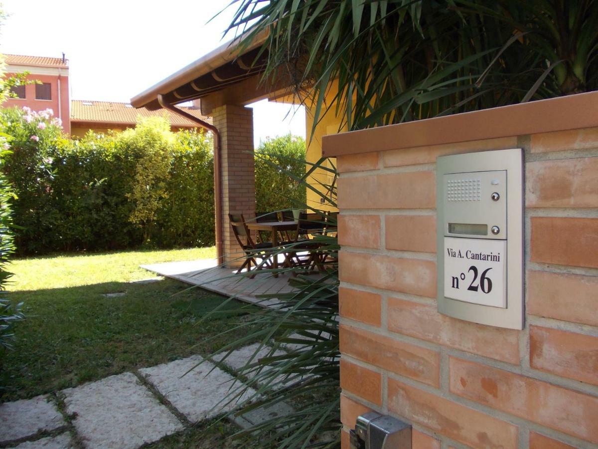 Alessandria Residence Desenzano del Garda Exterior photo
